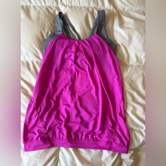 Lululemon Women's tank sports Pilates - Picture 4 of 6